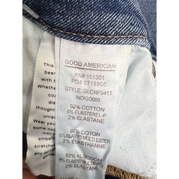 NEW Good American Good Legs Crop Jeans - Picture 4 of 5